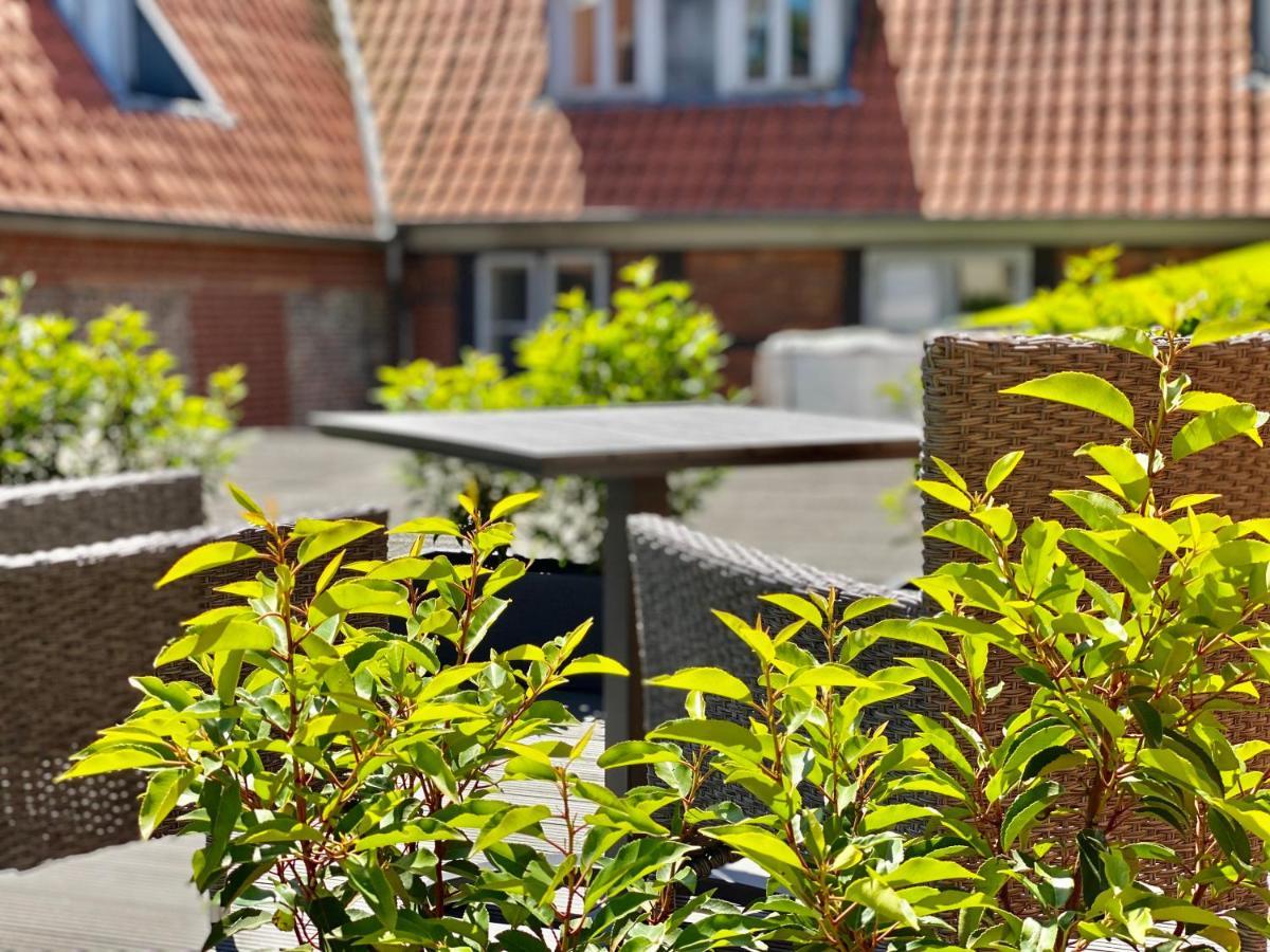 Schoene Ferienwohnungen Teilweise Mit Dachterrasse Im Herzen Von 이체호에 외부 사진